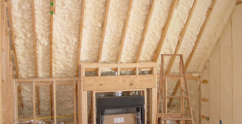 Open Cell and Closed Cell Spray Foam Insulation Advantages