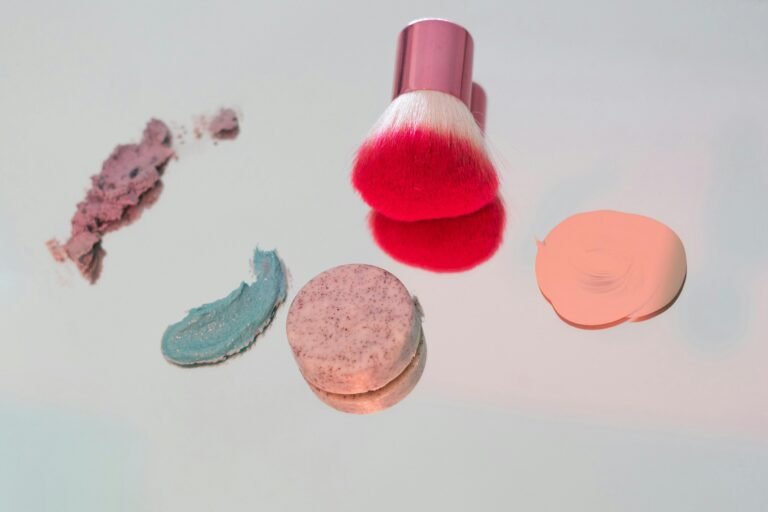 5 Ways to Incorporate a Pop of Color into Your Quality Summer Makeup Routine